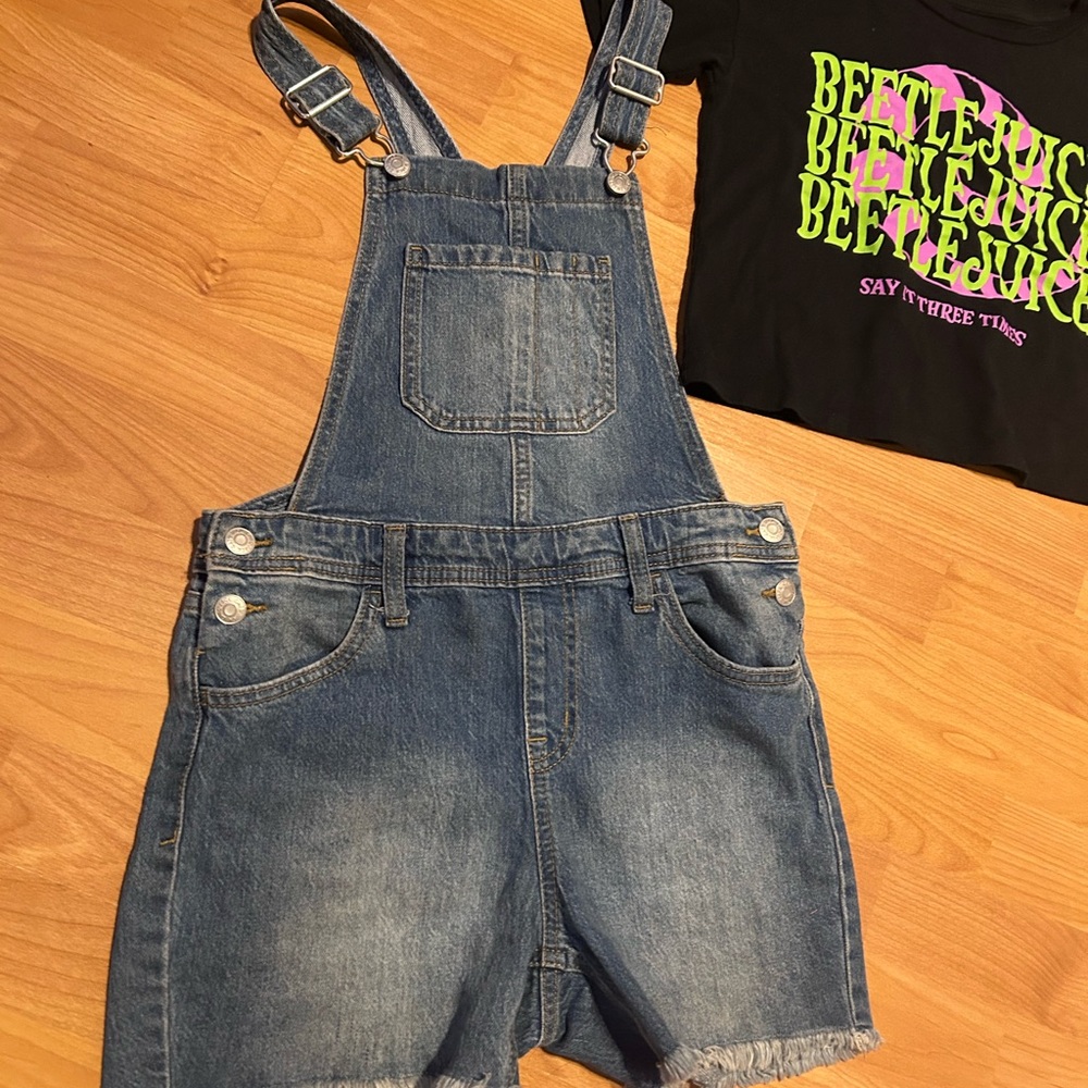 Gently Used Cat & Jack Denim Kids 10/12 Overalls with Beetlejuice Crop Top 8 - Picture 4 of 5